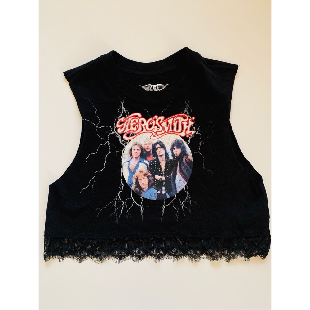 BNWOT Aerosmith Crop Top Band Tee with Lace